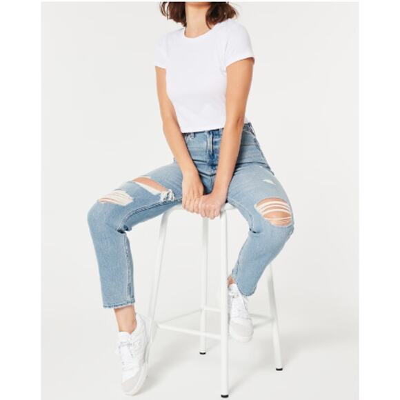 Hollister Size 19 Curvy High Rise Mom Jean Distressed Vintage Stretch Light Wash - Picture 1 of 10